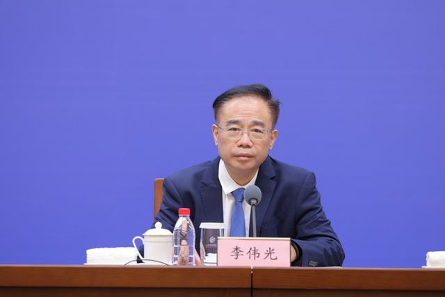 山东长期护理保险在全国率先起步与基本医保有四方面不同(图1)