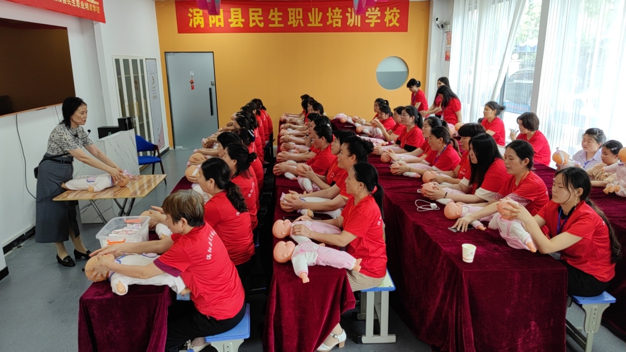 安徽涡阳：家政服务进社区基层治理注活力(图1)