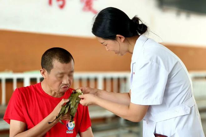 2024年“中国最美医生”发布滨州这支老年护理团队入选！(图5)