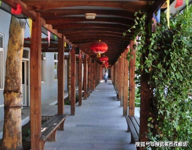 2024年北京海淀区瘫痪老人护理院全面盘点：最新地址与价格表(图2)