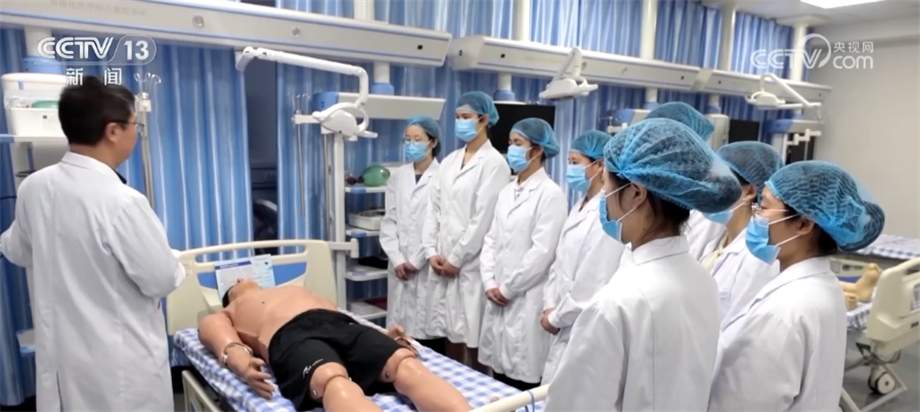 养老服务行业人员紧缺问题亟待解决多举措保障护理人才有效供给(图2)