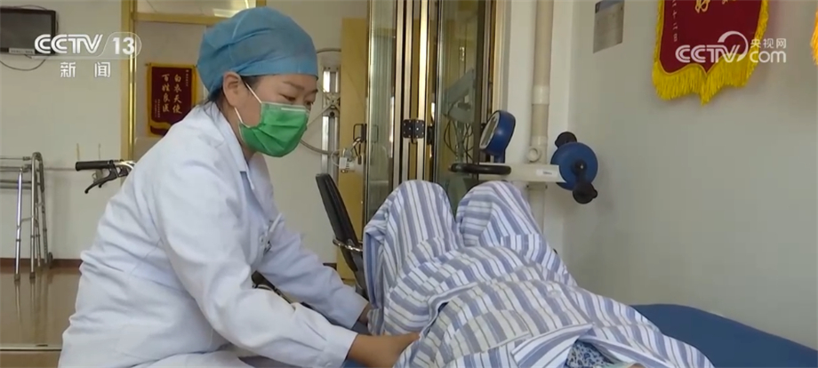 为完善老年健康体系我国不断探索医养结合服务模式(图4)