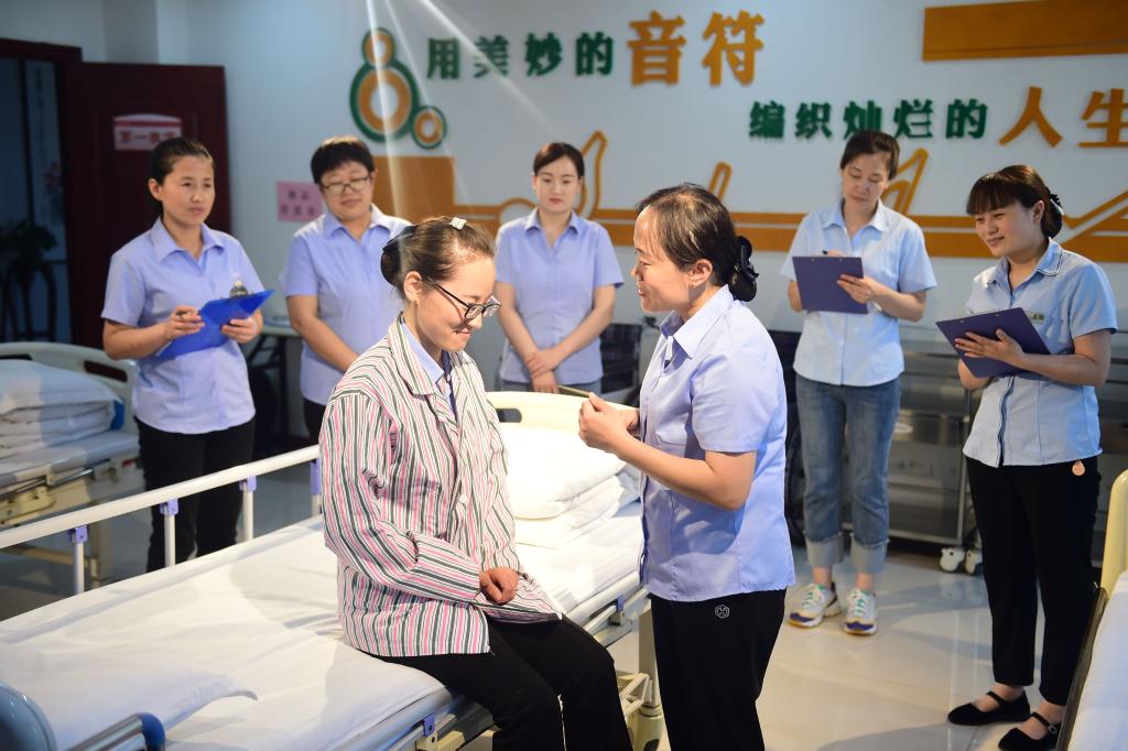 多地推进养老服务体系建设助力老年人安享晚年(图3)