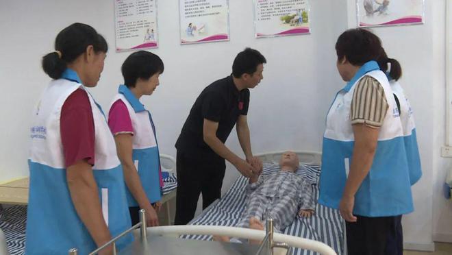 九游会J9网站：家政服务智慧升级课程培育专业人才促发展(图2)