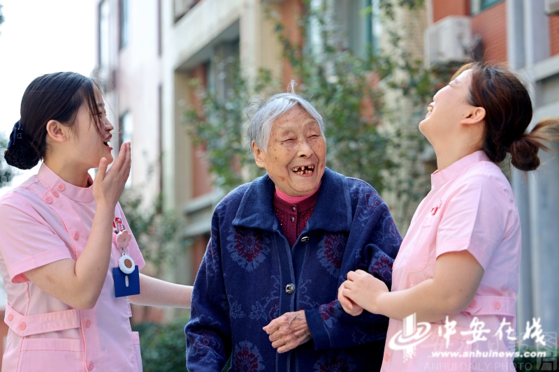 中安观察｜安徽：让失能老人同享幸福“夕阳红”(图3)