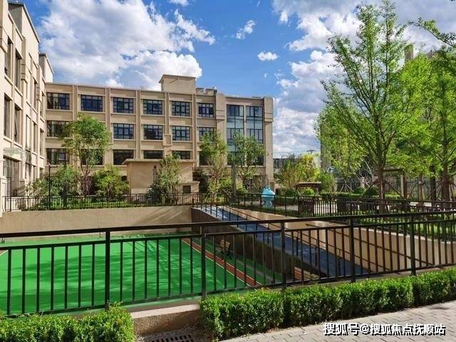 北京龙湖椿山万树皓春里养老公寓护理服务价格-2024最新收费标准详情(图2)