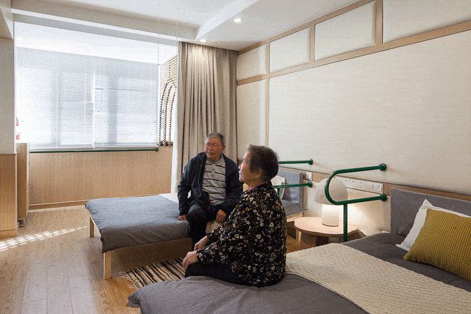 护工虐待老人发生率超15%！国家推出免陪照护制度到底有没有用(图9)