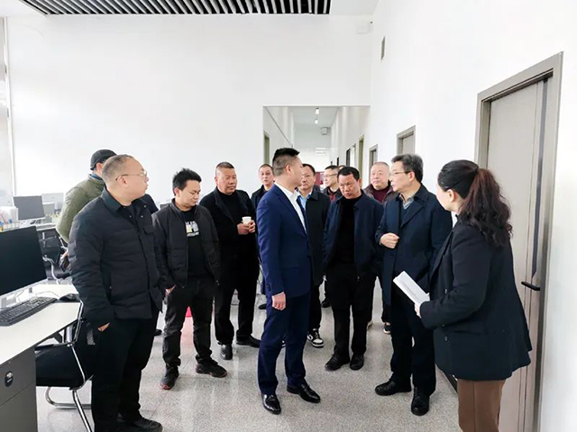 民建泸州市委会开展2025年首次“大走访、大调研”活动(图5)