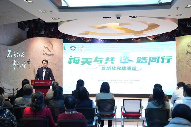 九游会J9平台：老年健康辅导站进社区将推动实施老年人跌倒预防分级管理(图1)