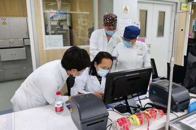 九游会J9平台：健康中国看山西：省卫健委护理工作调研专家组在省肿瘤医院开展专项调研(图5)