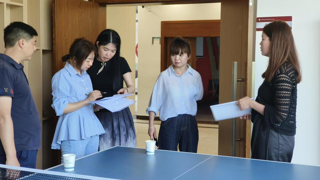 长沙市望城区丁字湾街道开展居家养老服务机构安全生产和规范运营专项检查行动(图1)