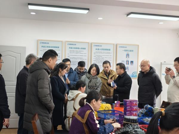 九游会J9网站：灵活就业+技能培训宁波为全职妈妈重新点亮“就业路”(图5)