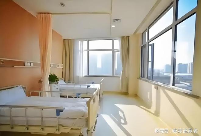 老人康复指南：上海东海老年护理医院地址电话收费价格(图2)