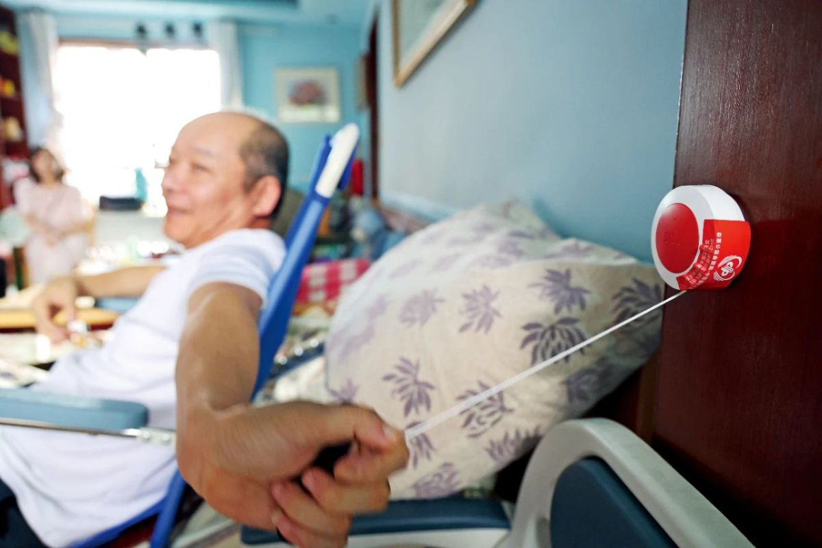 上亿老人家里存在致命风险怎么破？(图1)