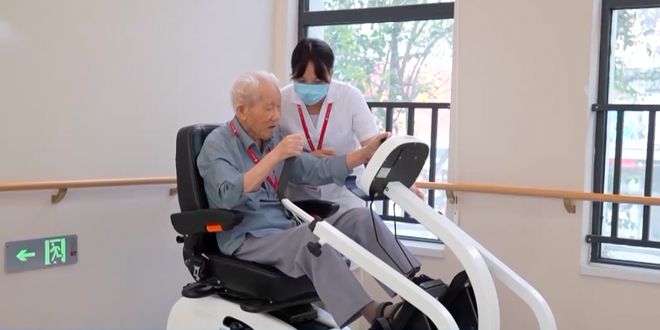 养老照护领域迎来新专业！2025年秋季首次开启招生(图1)