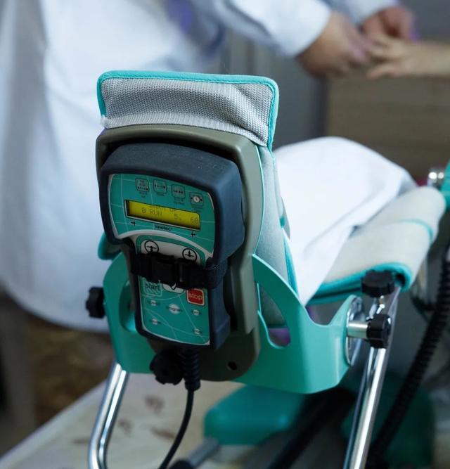 要康养想居家……不用愁！老人“宅家”也能康复丨家庭照护床位(图2)