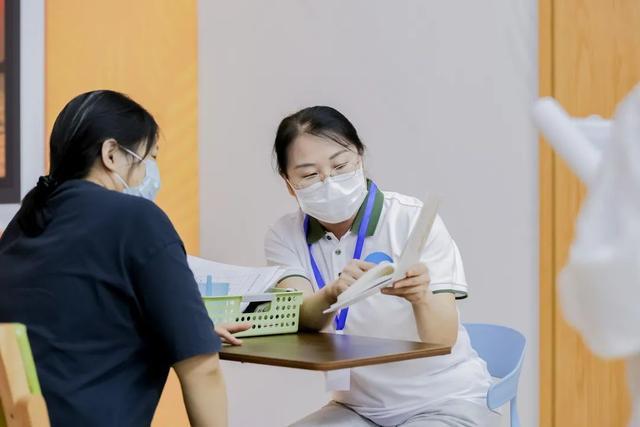 服务老人更细致普陀全区养老护理员同台竞技→(图4)