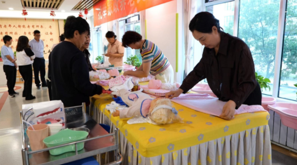 永昌：家政养老暖民心就业创业筑未来(图2)