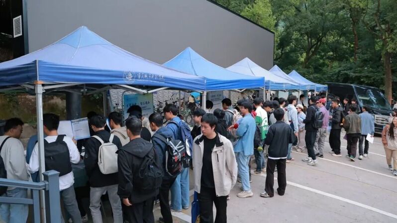 产业为基人才为要黄石以全链条服务激活就业一池春水(图1)