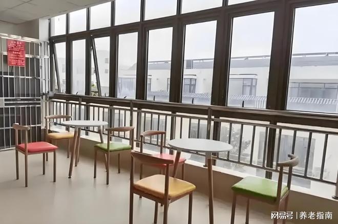 上海馨岚老年护理院简介-地址价格收费标准电线最新版本(图3)