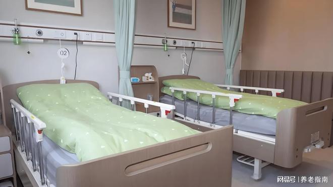 爱以德高平护理院vs其他养老机构：哪家更适合老年人长期照护？(图2)