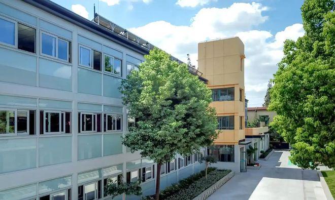 九游会J9网站：上海金色晚年护理院真实地址公开、联系电话直达、入住多少钱速看(图2)