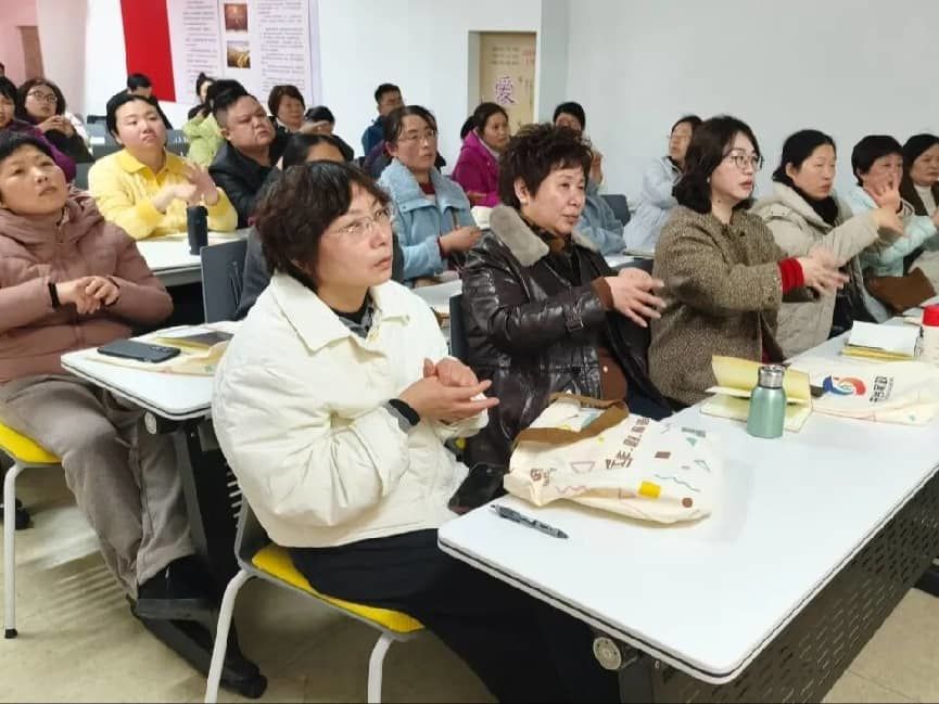 东台市东台镇：文明实践“春风行”多彩活动暖邻里(图4)