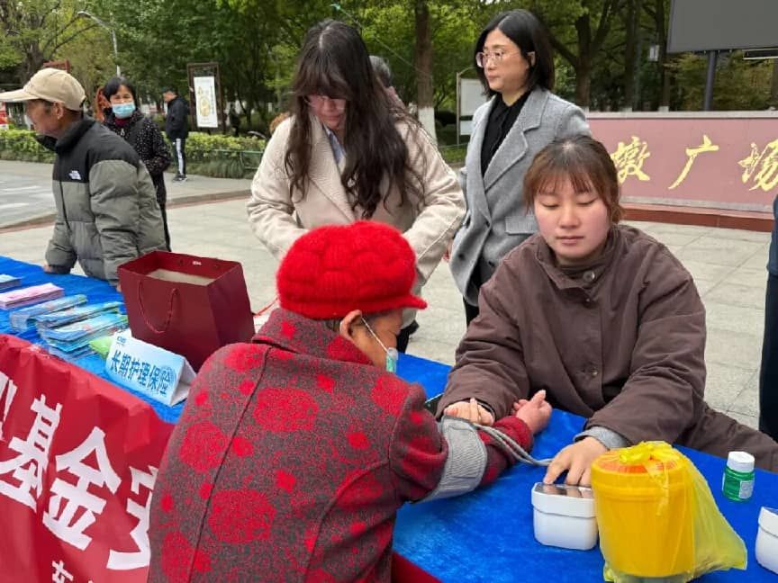 东台市东台镇：文明实践“春风行”多彩活动暖邻里(图6)