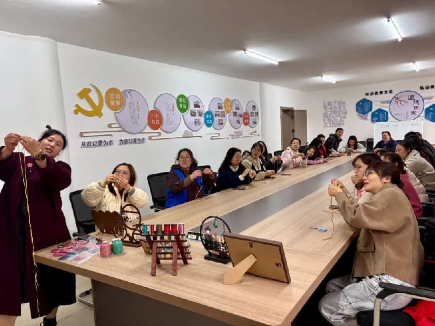 东台市东台镇：文明实践“春风行”多彩活动暖邻里(图7)