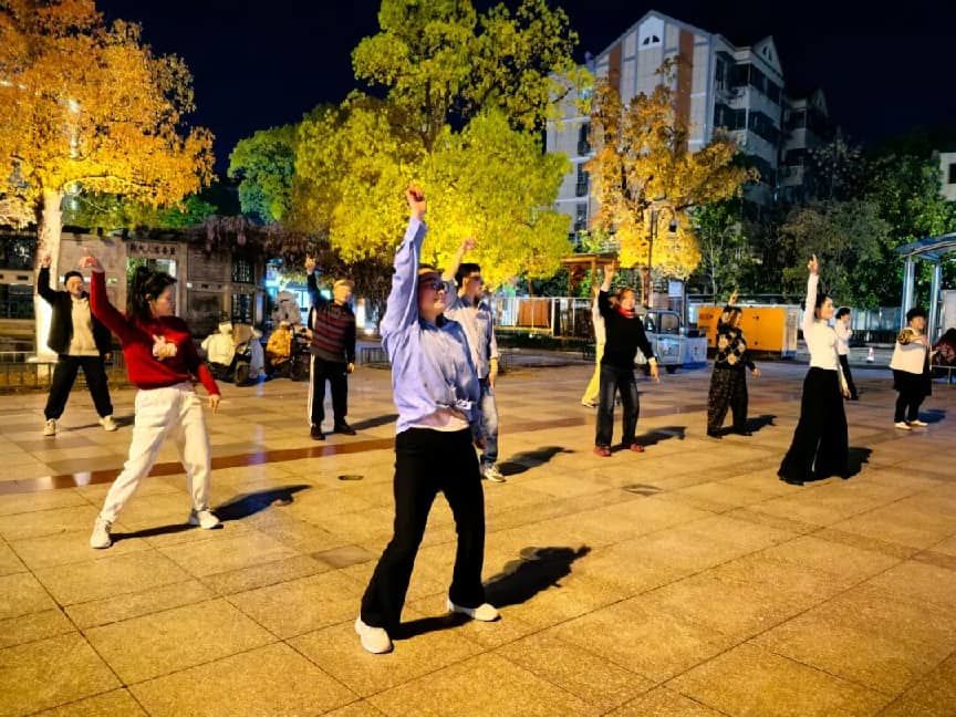 东台市东台镇：文明实践“春风行”多彩活动暖邻里(图22)